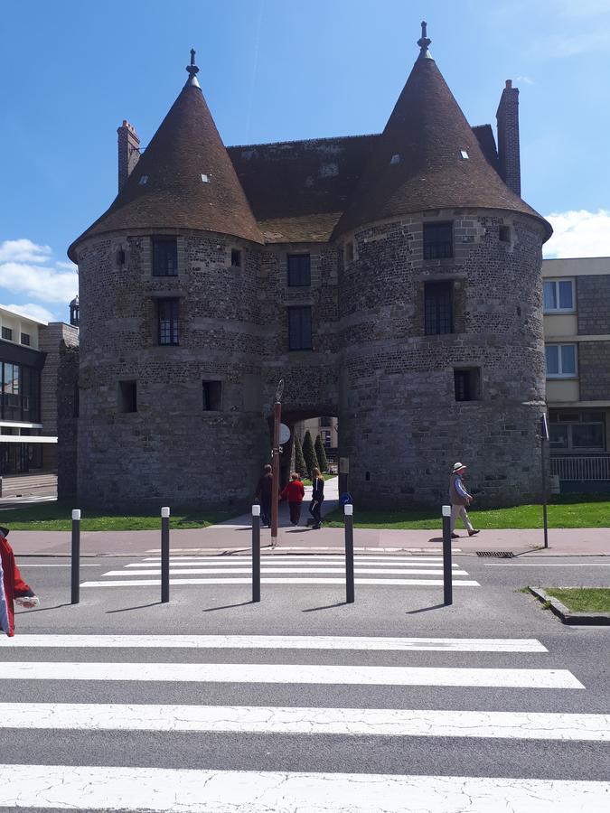 Le Kaleho, Grand Duplex Au Coeur De Dieppe - Netflix Esterno foto